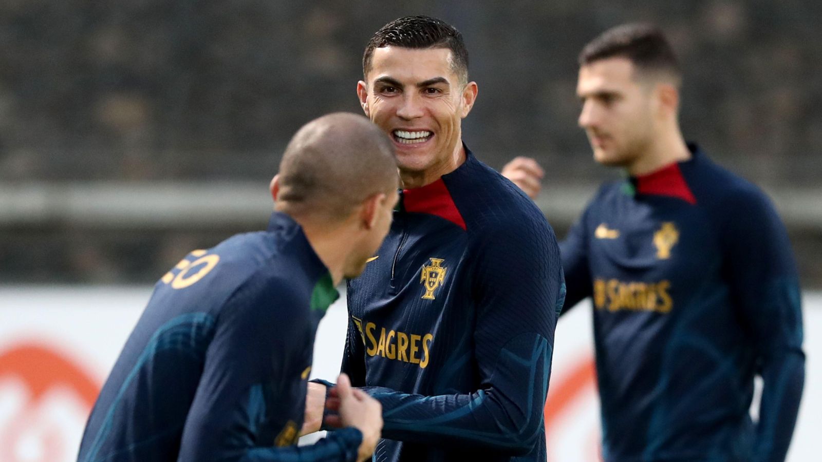 Il Manchester United si sbarazza di Cristiano Ronaldo; ora deve seguire la Coppa del Mondo