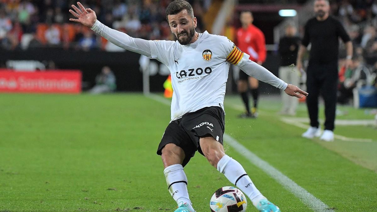 Il Valencia critica il “metro” che ha sanzionato Gayà e non Ancelotti