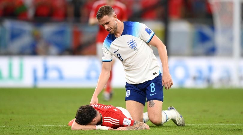 Il terzino gallese Neco Williams è stato sostituito per “sospetta commozione cerebrale” contro l’Inghilterra