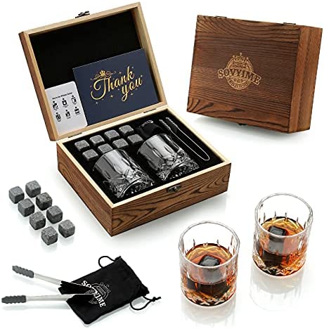 Sovyime Set Regalo Pietre Whisky e Bicchieri Whisky, Cubetti di Ghiaccio Riutilizzabili con Scatola di Whisky, 8 Pietre per Whisky Stones e 2 Bicchieri da Rum, Perfetto Idee Regali per Lui – idea regalo udinese