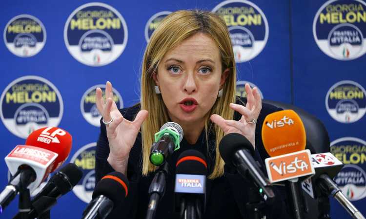 CM.com – Applausi per Giorgia ma le sue parole sono ‘populiste’: è il calcio che sostiene lo sport italiano | Primapagina