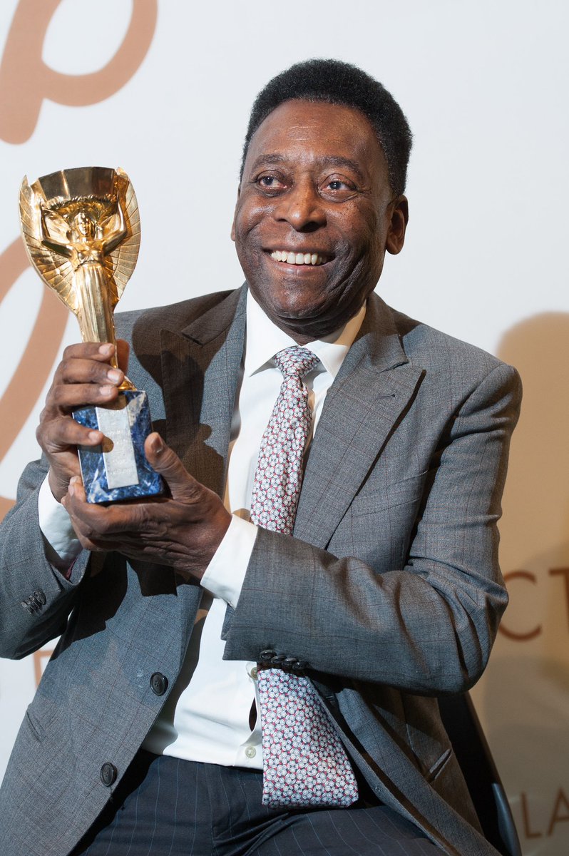F. Romano pubblica: Si è spento a 82 anni la leggenda brasiliana Pelé, uno dei più grandi di tutti i tempi che…