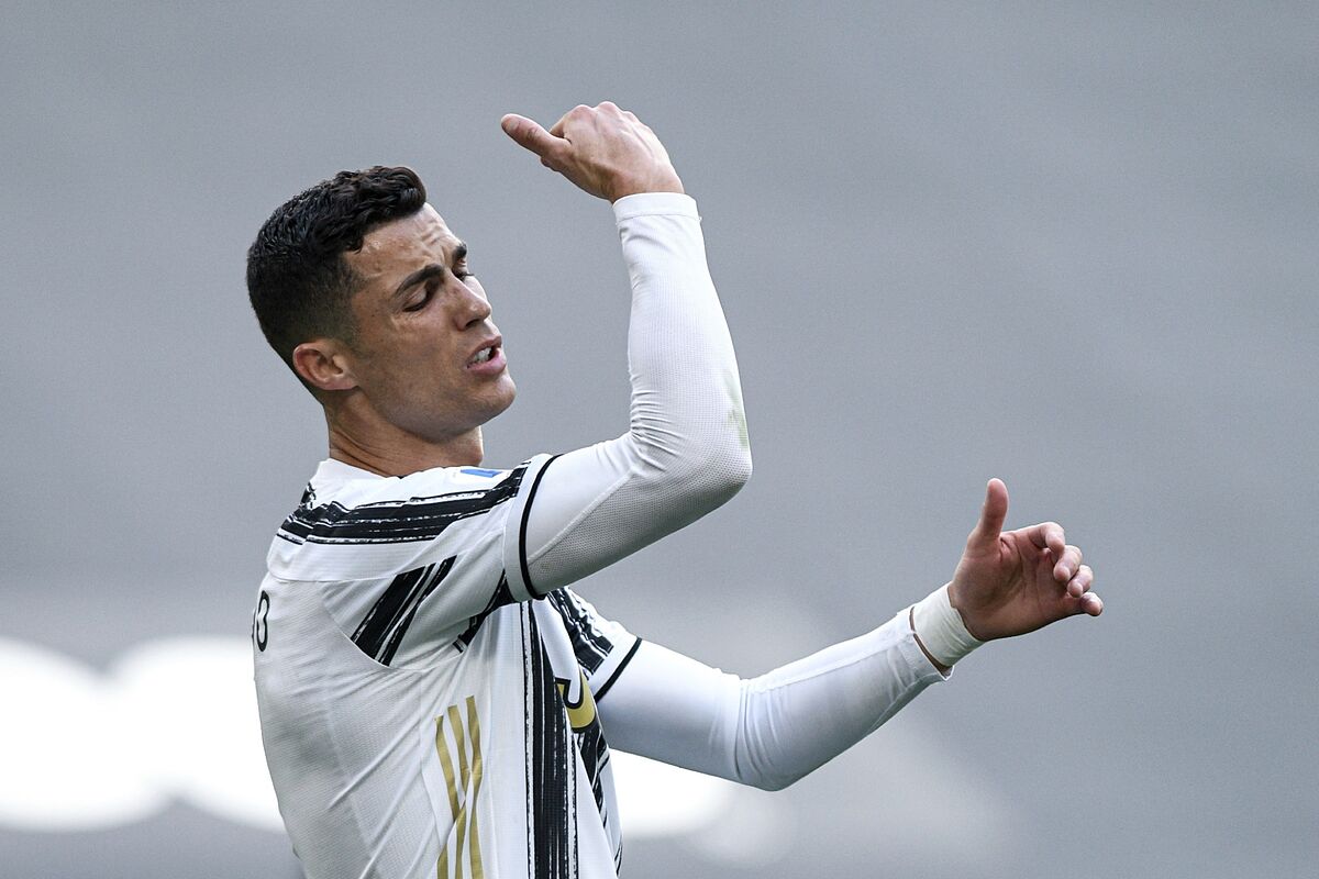 Serie A: Cristiano Ronaldo chiede alla Juventus 19,9 milioni di euro