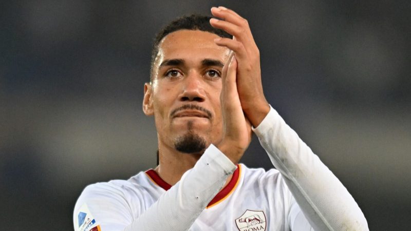 Corriere dello Sport – La Roma in allarme: Smalling non firma
