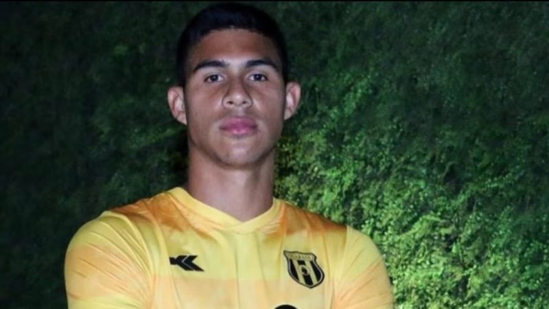 Corriere dello Sport – Vasquez firma e va via: Milan nei guai