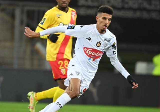 Da Parigi –  Accordo di massima raggiunto tra OM e Angers per Azzedine Ounahi