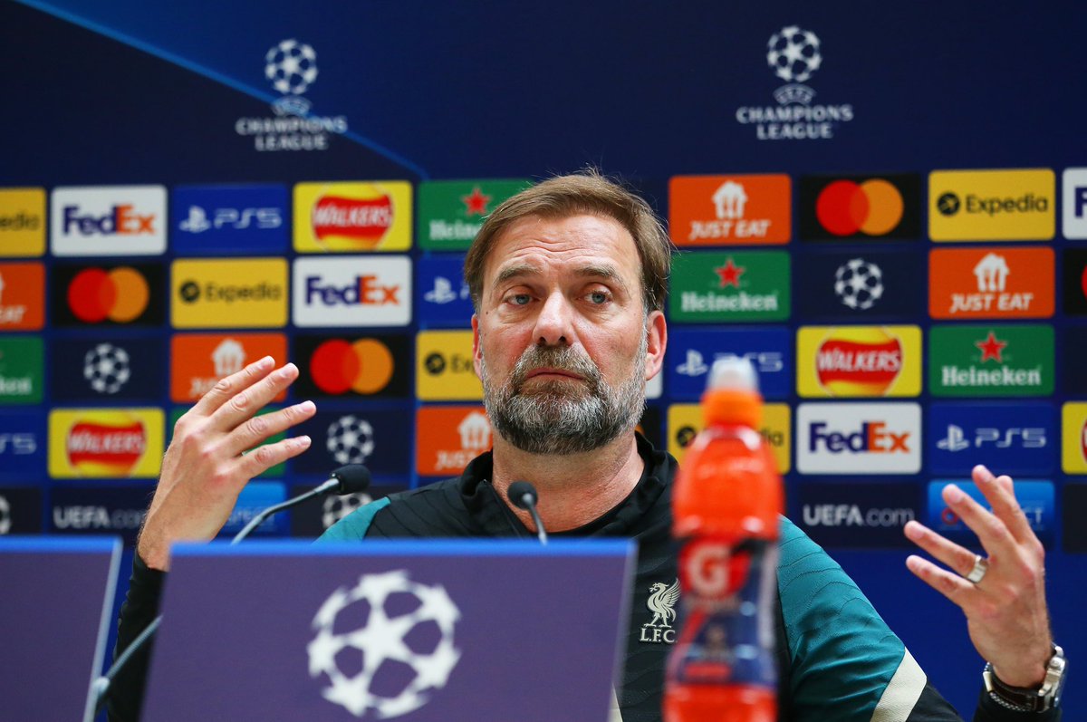 Da Twitter –  Jurgen Klopp: “Nat Phillips se ne va?  Dipende dalle offerte.  Siamo preparati f…