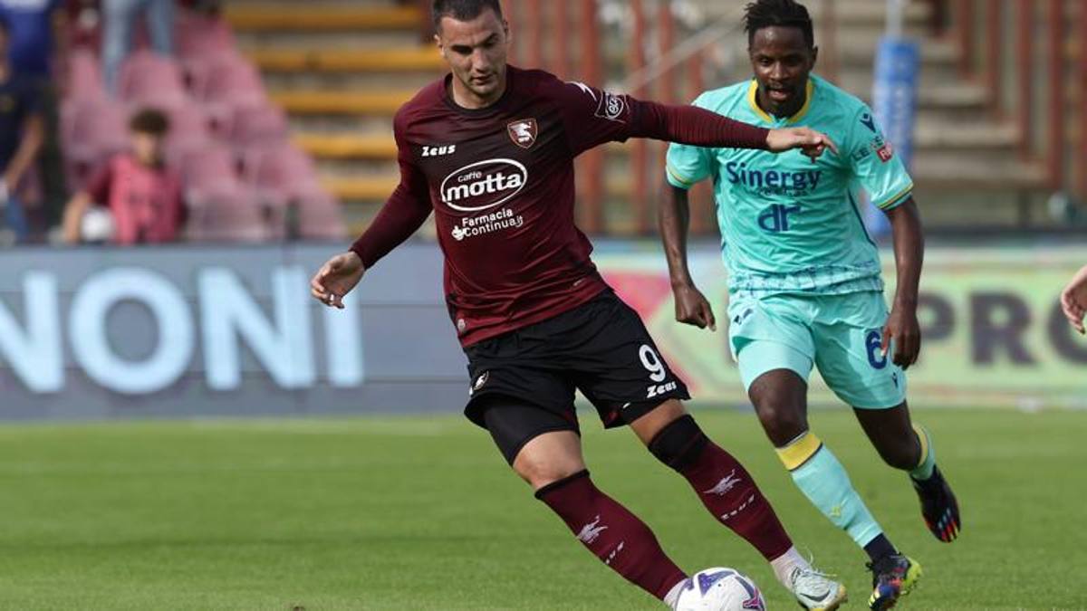 Gazzetta – Lazio, Bonazzoli nel mirino: il casting per l’attacco orfano di Immobile