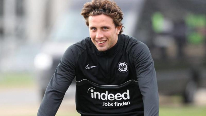 GdS – Lazio su Pellegrini, Juve su Parisi e Fresneda: il mercato dei terzini