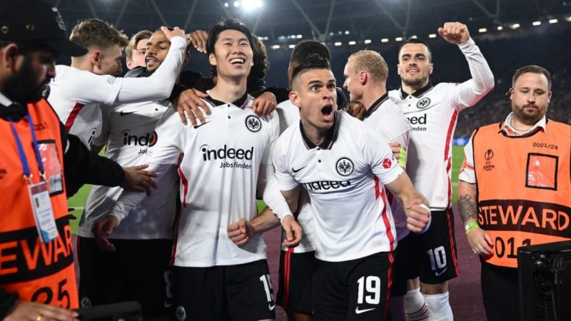 Il Manchester United chiede informazioni sulla stella dell’Eintracht Francoforte con l’avvicinarsi della scadenza
