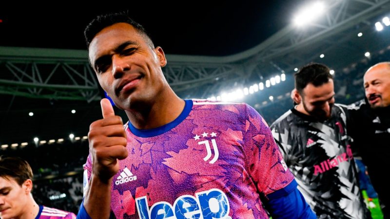 Juve, Alex Sandro e la Clausola per il Rinnovo: Come Funziona?