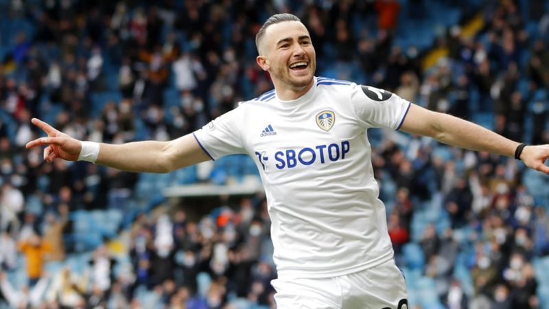 L’affollato Leicester City conferma la firma dell’ala brasiliana e continua a spingere per l’attaccante del Leeds in forma