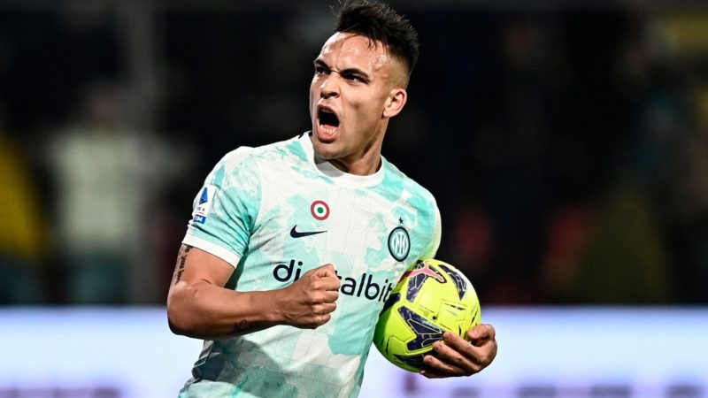 Lautaro Martinez segna la Doppietta, Inzaghi Supera il Milan