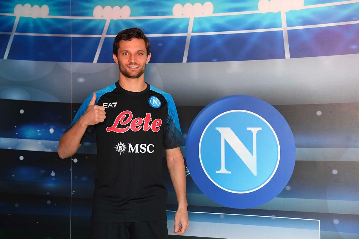 Serie A: Il Napoli completa il suo primo acquisto del 2023: arriva Bereszynski