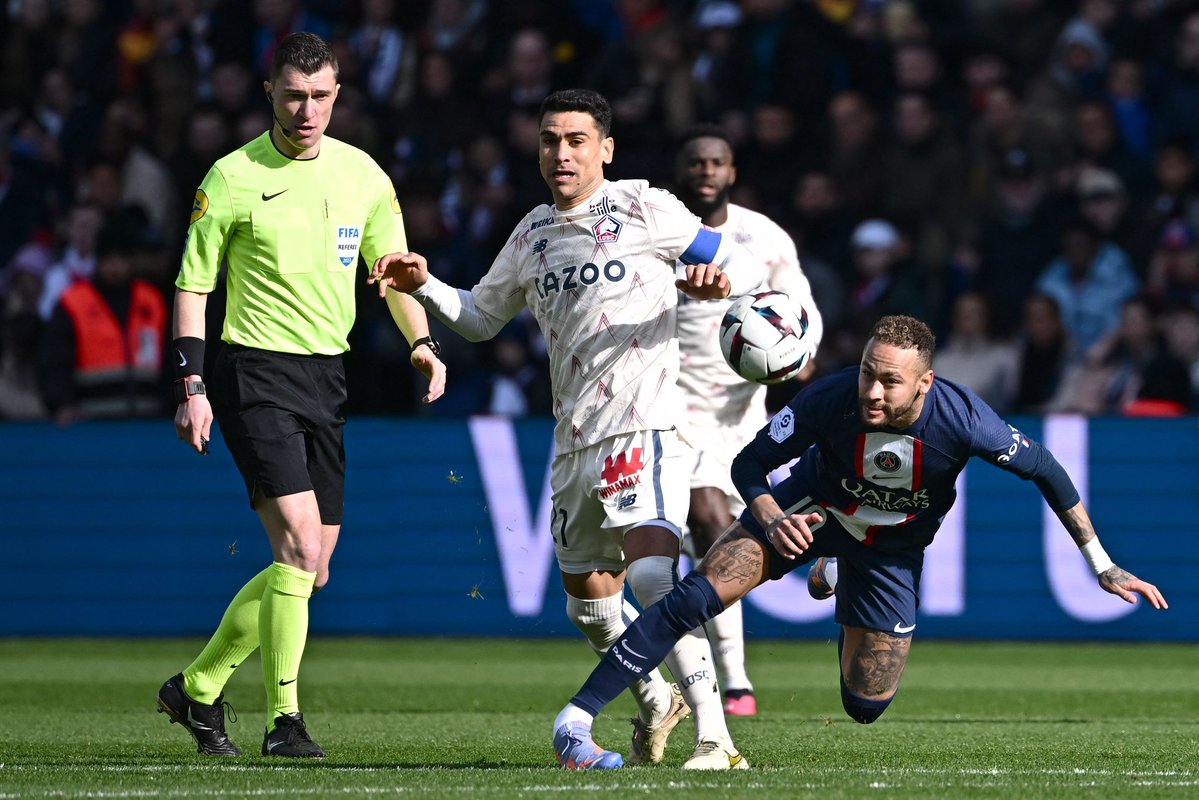 Da Twitter – PSG annuncia che Neymar soffre di una distorsione alla caviglia: la risonanza magnetica eseguita oggi…