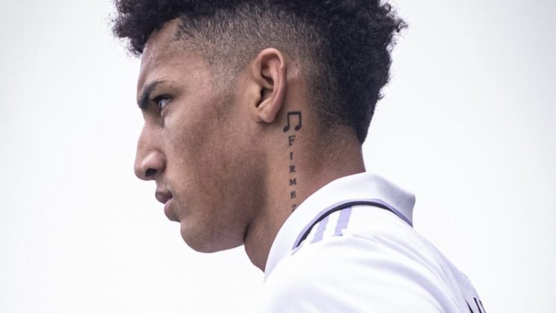 F. Romano pubblica: Álvaro Rodriguez, uno da tenere d’occhio per il Real Madrid visto che ha avuto un assist nella Liga de…