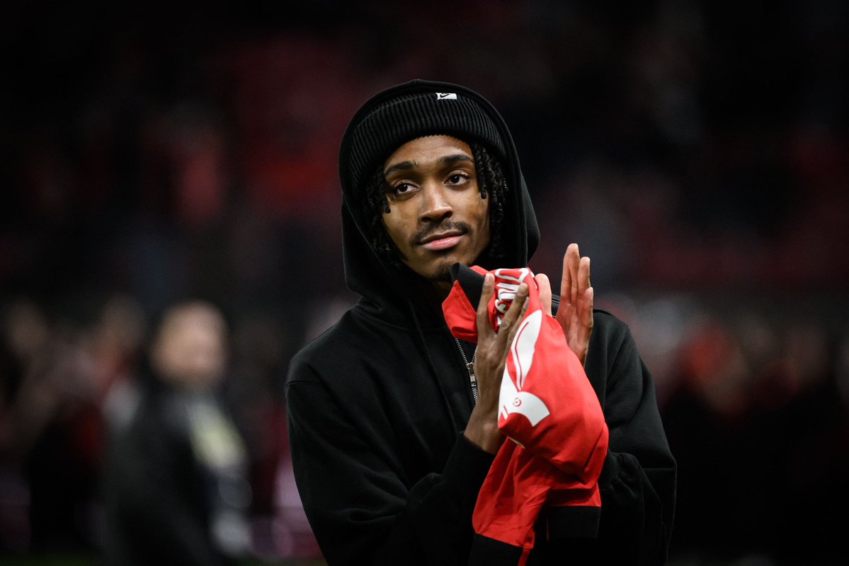 F. Romano pubblica: Djed Spence ha deciso di unirsi al Rennes in prestito diretto perché è convinto del suo fut …