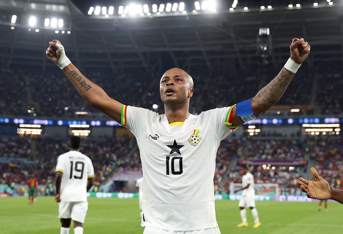 Fabrizio Romano:  André Ayew, in Inghilterra per discutere del suo futuro visto che è disponibile a libera circolazione.  #T…