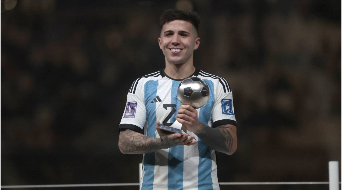 I 10 Acquisti più Costosi di Sempre: Fernandez Entra nella Top1