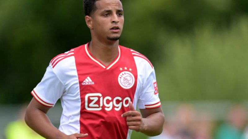 Il re del calciomercato: #SerieA | @juventusfc, #Ihattaren è tornato a Torino e ha ripreso ad allenarsi

…