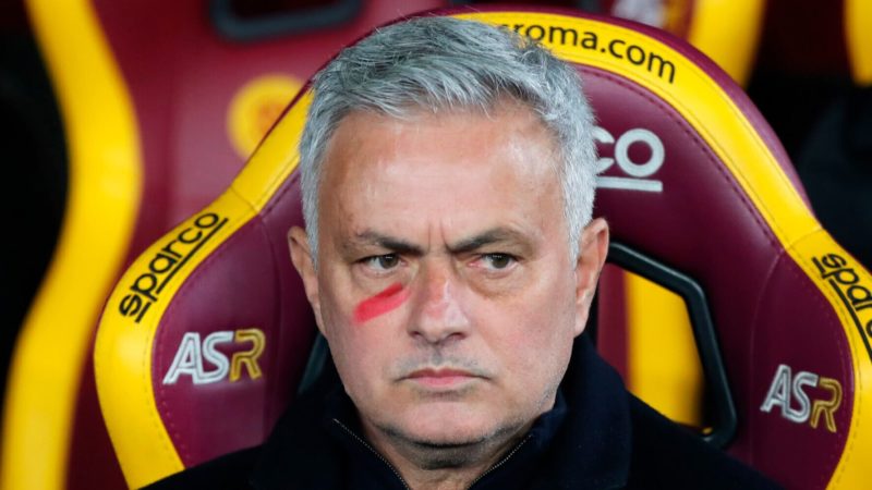 Mourinho Attacca il Pubblico dell’Olimpico a Roma-Verona