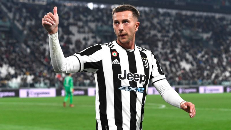 “Perché Il Capro Espiatorio del Sistema Dà Fastidio: Un’Analisi”