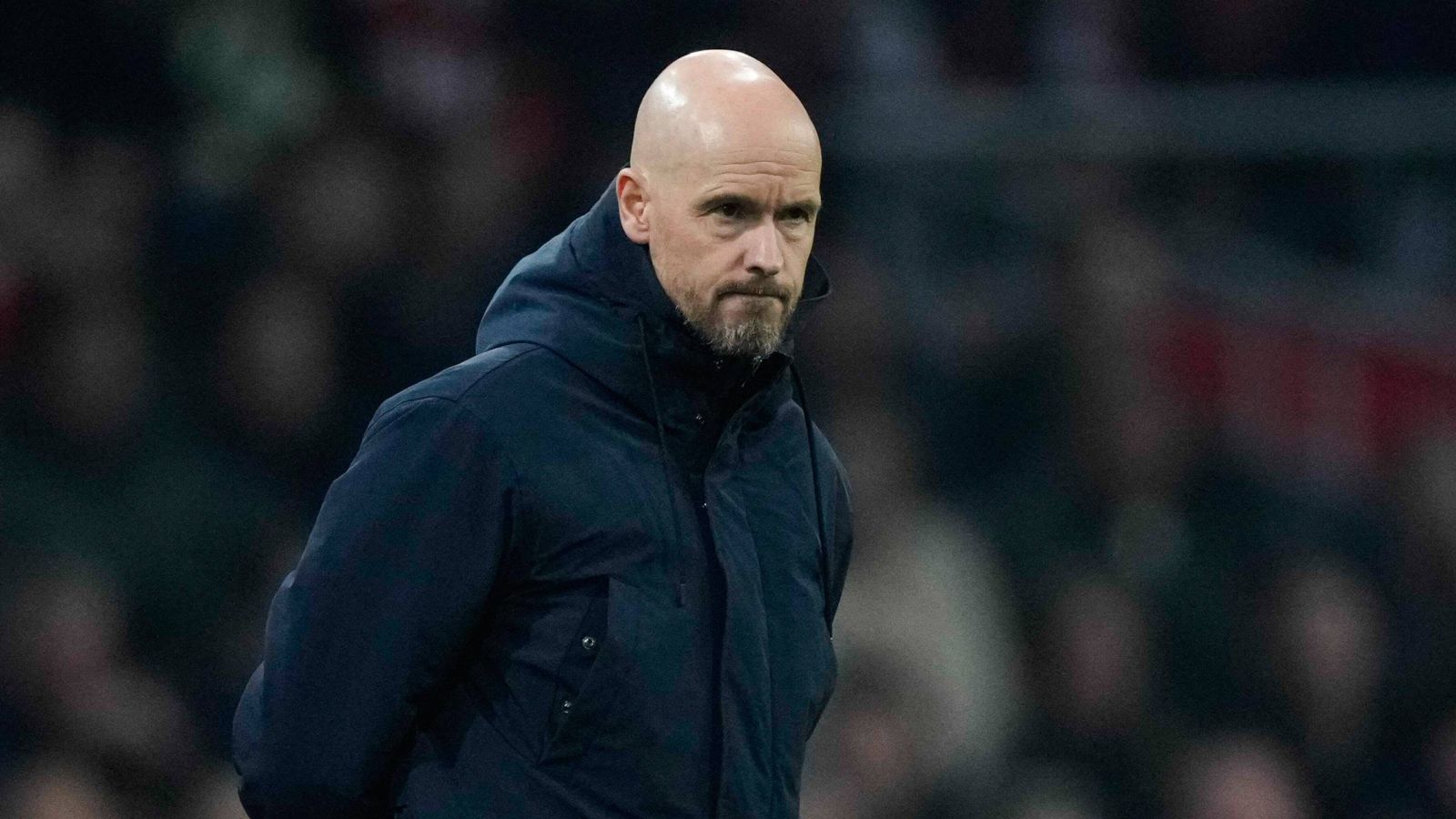 “Sono così arrabbiato” – Erik ten Hag critica la pessima partenza del Manchester United contro il Leeds