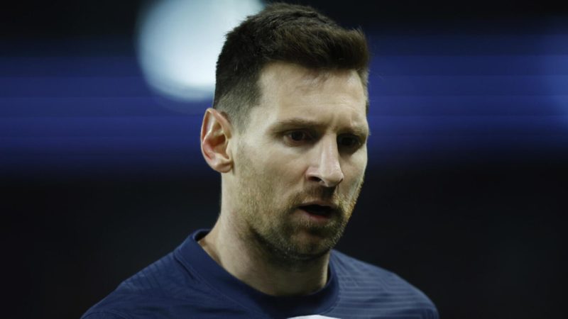 CdS – “Messi corteggiato dai rivali di Ronaldo, chiede uno stipendio super”
