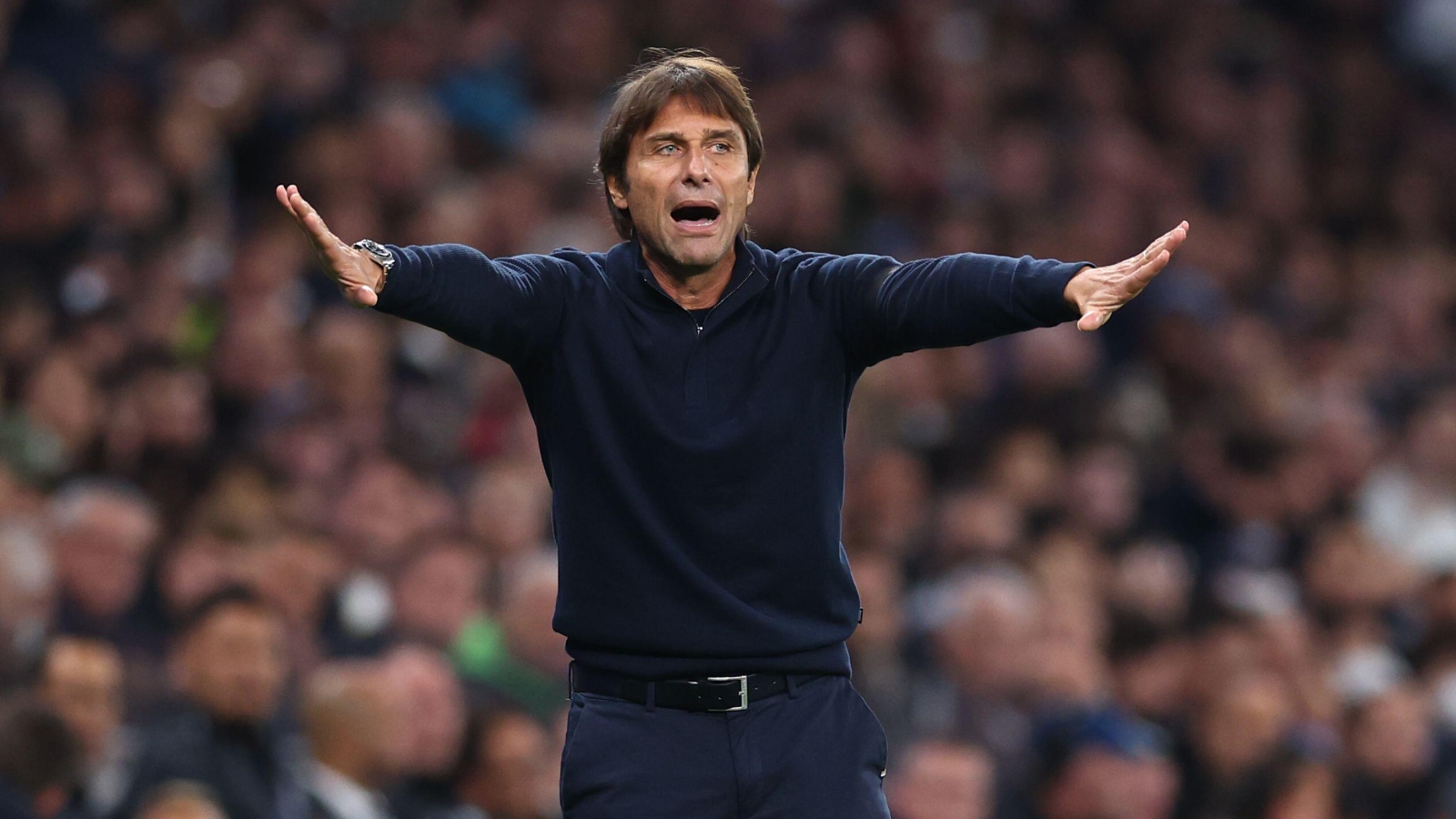 Conte l’inevitabile favorito delle quote mentre Potter e Lopetegui saltano nella corsa ai licenziamenti della Premier League