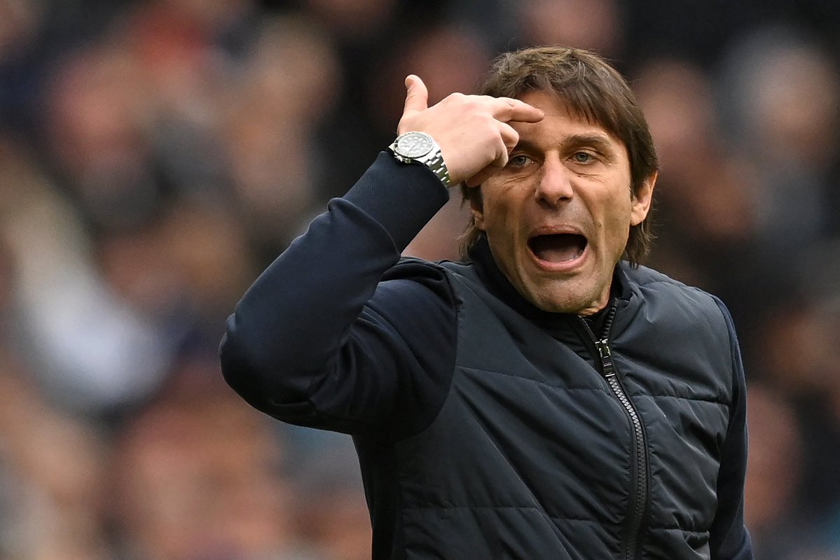 Fabrizio Romano: Nessun cambiamento sulla situazione di Antonio Conte. La decisione finale sarà alla fine del…