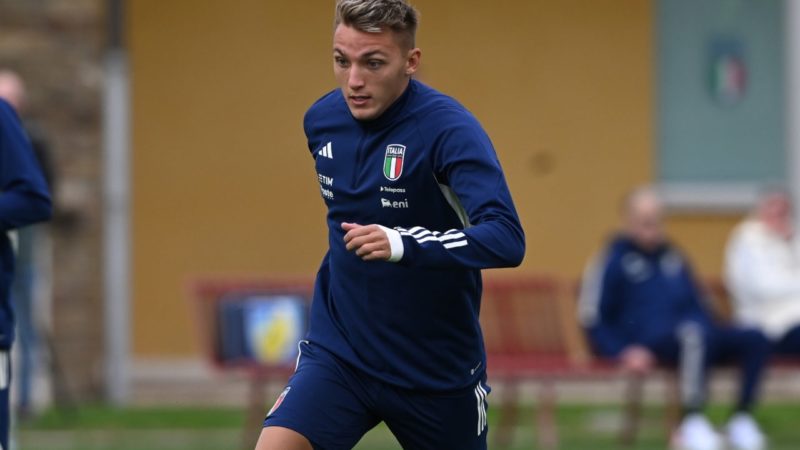 Il re del calciomercato: #Italia, #Retegui e il paragone con gli attaccanti argentini passati in #SerieA:…