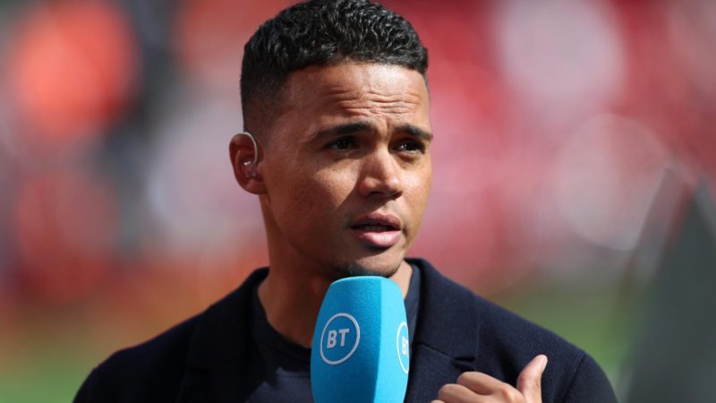 Jenas accusa gli Spurs di “tutto a metà” e di non competere in uno stadio “inutile”.