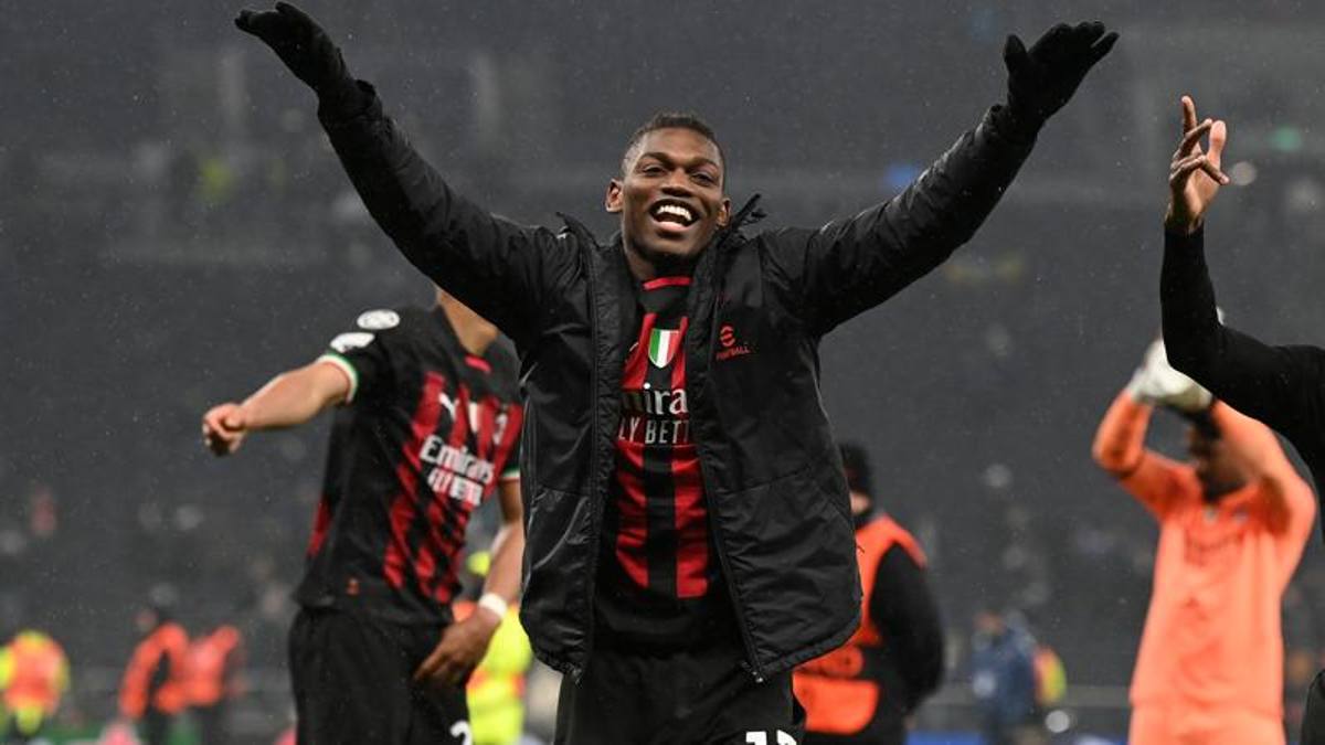 “Milan: Rinnovo di Leao sempre più vicino grazie alla Champions”
