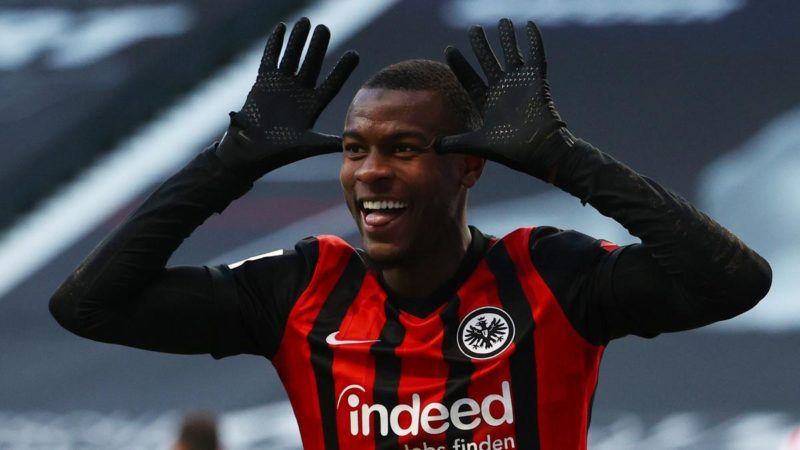 La Roma conferma l’acquisto di N’Dicka fino al 2028