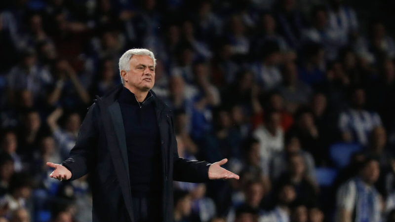 Serie A: Mourinho pone le condizioni per continuare a Roma