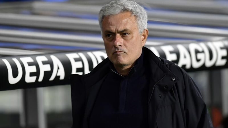 Serie A: Tensione tra Mourinho e Lotito negli spogliatoi dopo il derby romano