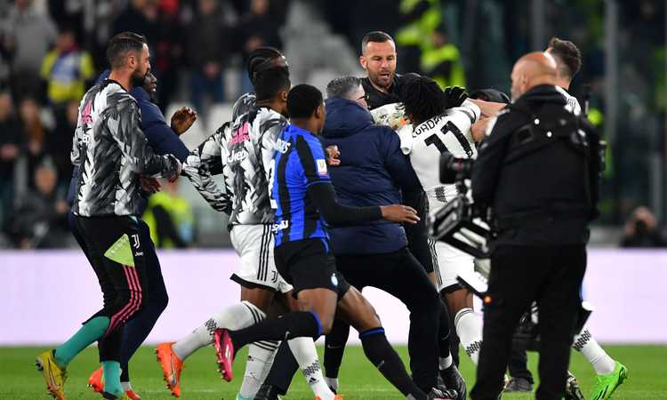 CM.com – Juve e Inter, pari giusto e risse oscene. Ma Inzaghi sorride più di Allegri | Primapagina