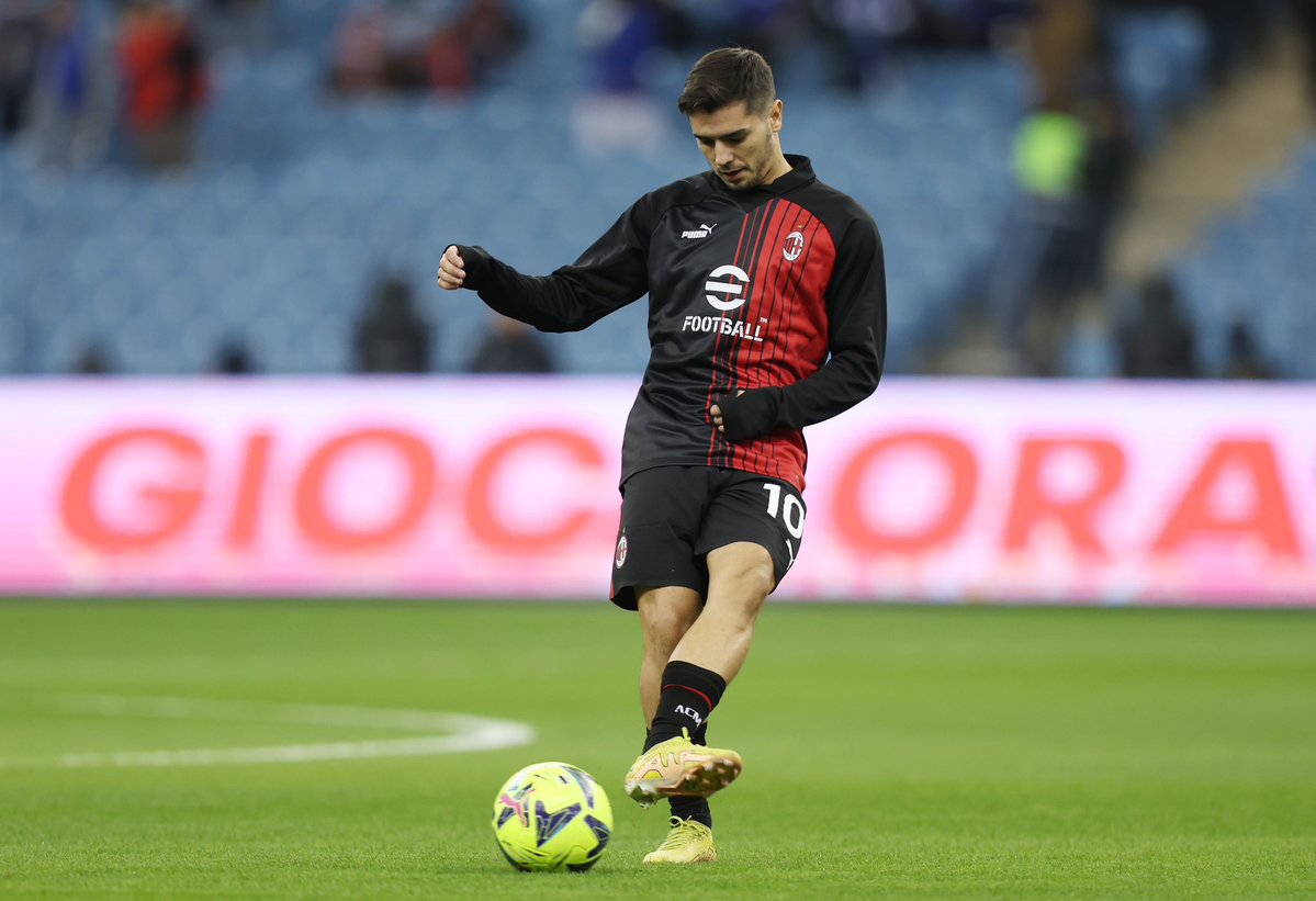 F. Romano pubblica:  Brahím Diaz in prestito dal Real Madrid al Milan, in scadenza a giugno.  Pioli: “Sarei…