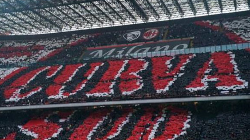 Fan Token: i tifosi del Milan sceglieranno il design delle sciarpe per la partita contro la Lazio