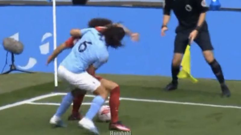 Mohamed Salah ha avuto un pomeriggio difficile contro il Manchester City
