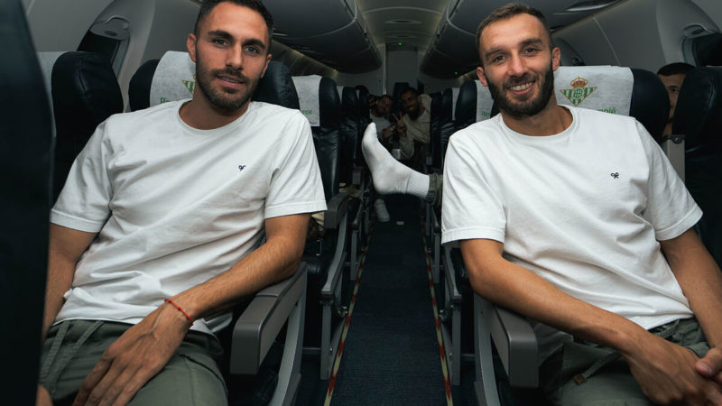 Betis: L’impegno di Víctor Ruiz e Pezzella: hanno viaggiato con il gruppo pur sapendo di non poter giocare