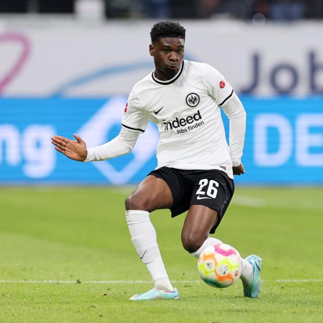 Da Parigi –  Eric-Junior Dina Ebimbe lascia definitivamente il PSG per l’Eintracht Francoforte