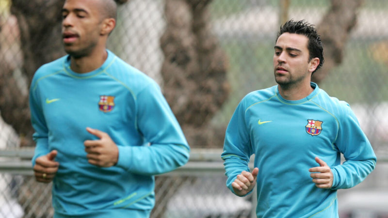 FC Barcelona: Quando Xavi ha messo Henry al suo posto: “Non hai vinto niente qui, quando vinci puoi parlare”