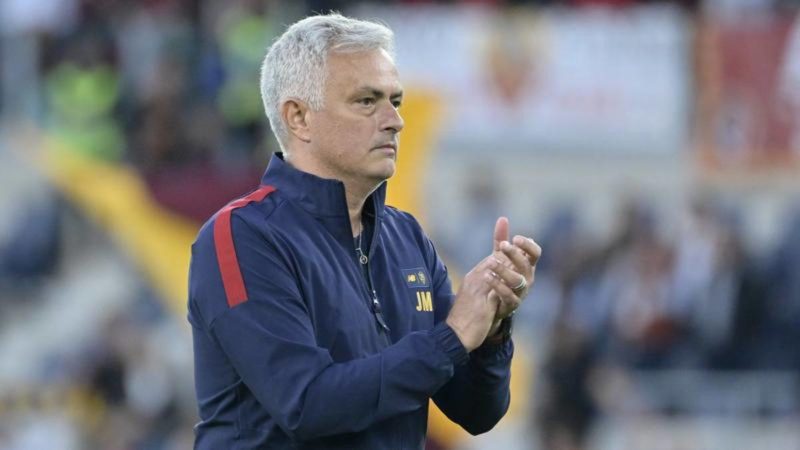 Gazzetta – Roma, Josè Mourinho e il futuro: si scalda la pista del Psg