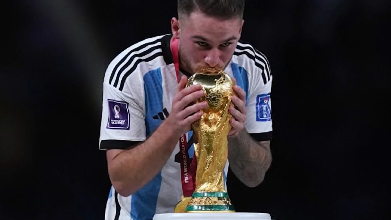 Il Liverpool spinge per firmare Alexis Mac Allister