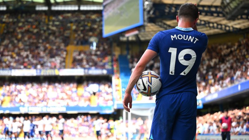 La stella del Chelsea prepara l’addio allo Stamford Bridge come previsto dall’offerta di trasferimento dei rivali