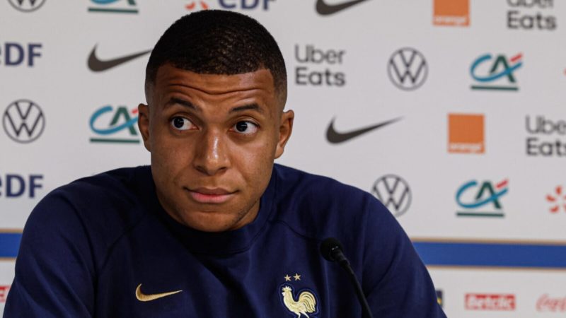 Corriere dello Sport – Francia, un grande ex contro Mbappé: “Ha un lato insopportabile”