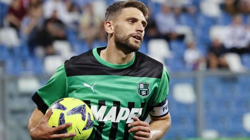 Gazzetta – Il Milan cerca un gemello per Leao: piace Berardi. Da decidere il futuro di Diaz