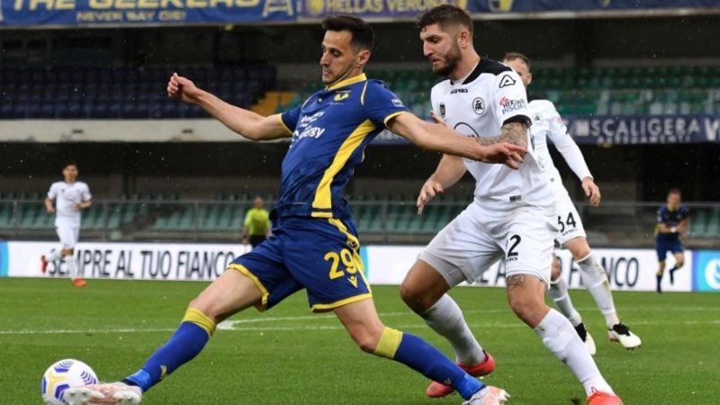Hellas Verona e Spezia si giocheranno la salvezza in Serie A in un drammatico duello