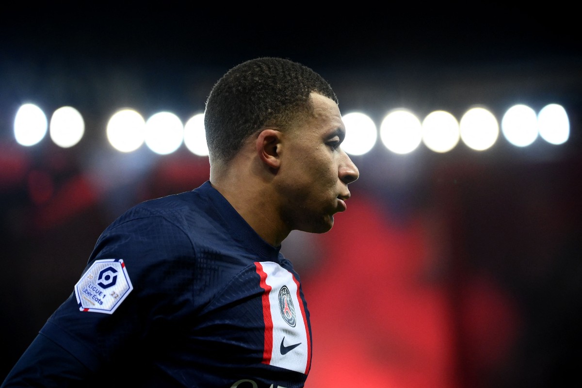 Kylian Mbappé potrebbe essere venduto quest’estate quando il PSG è uscito furibondo dalla superstar